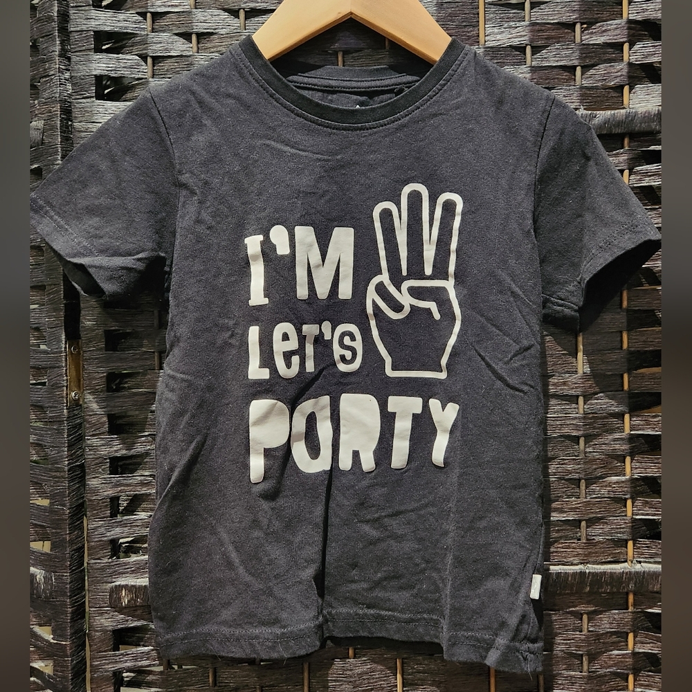 🐞3/33🐞 I'm 3 let's party birthday tee 🥳
